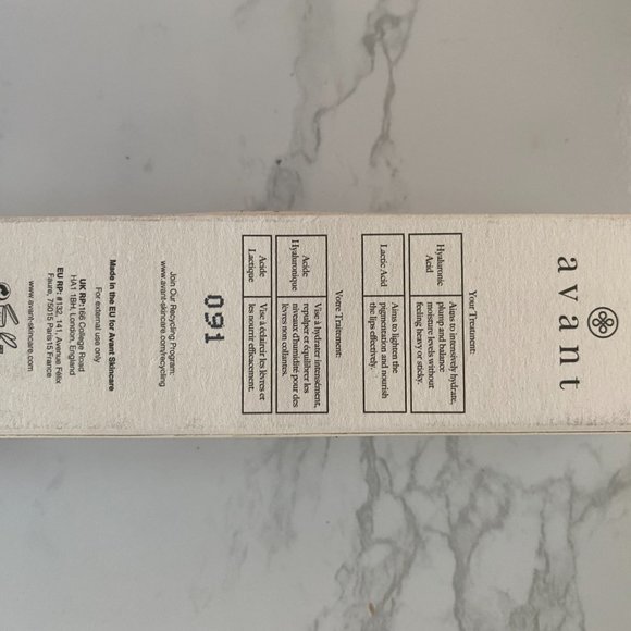 Hyaluronic Acid Replenishing Lip Serum - Picture 6 of 6